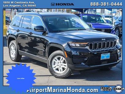 Used 2023 Jeep Grand Cherokee Laredo w/ Luxury Tech Group I