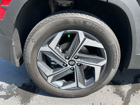 Certified 2024 Hyundai Tucson Limited AWD/4WD image 15