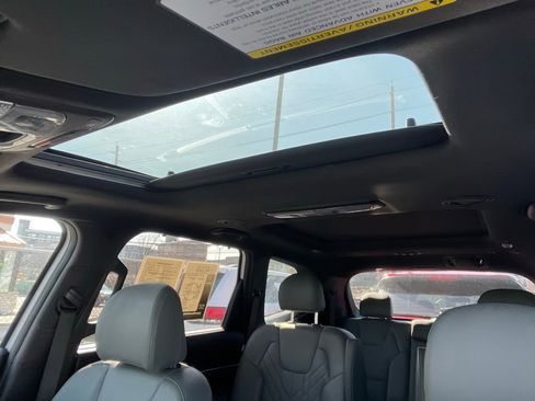 Used 2023 Kia Telluride SX X-Line AWD/4WD image 23