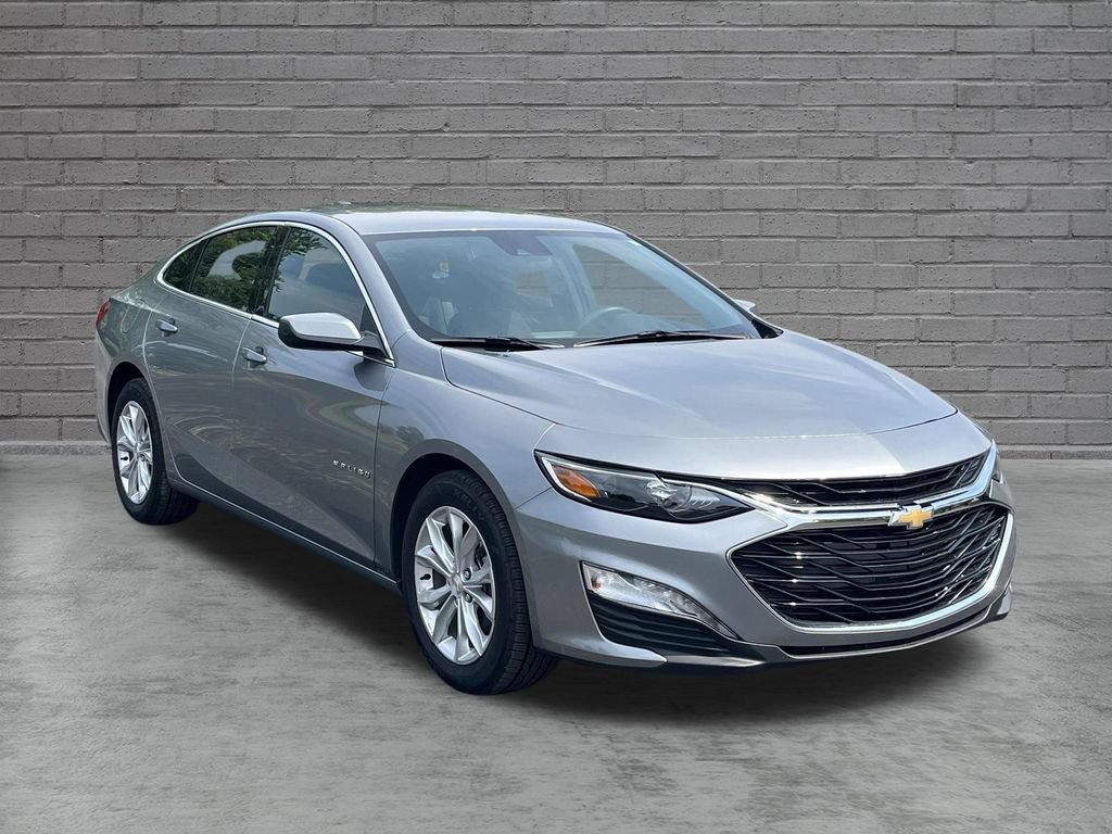 Certified 2025 Chevrolet Malibu LT FWD image 6