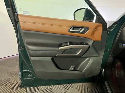 Certified 2024 Nissan Pathfinder Platinum w/ Cargo Package image 23