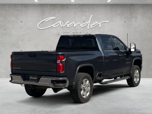 Used 2020 Chevrolet Silverado 3500 LTZ w/ LTZ Premium Package AWD/4WD image 16