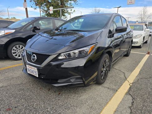 Used 2020 Nissan Leaf S w/ S Charge Package image 2