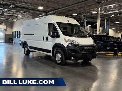 Used 2024 RAM ProMaster 2500 w/ Convenience Group FWD image 1