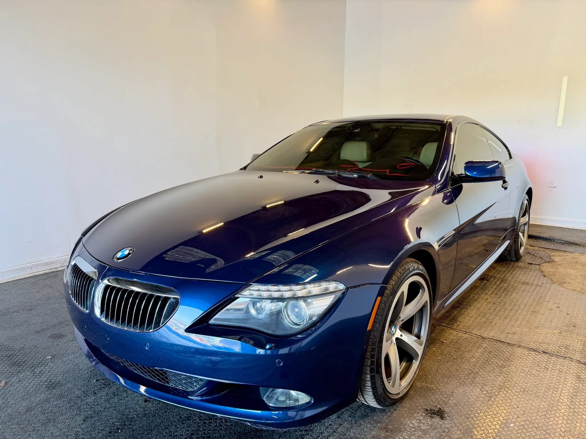 Used 2008 BMW 650i Coupe RWD image 2