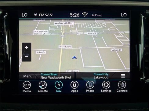 Used 2020 Chrysler Pacifica Limited w/ Advanced Safetytec Group FWD image 22