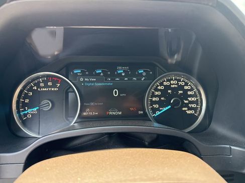 Used 2019 Ford F150 Limited image 24