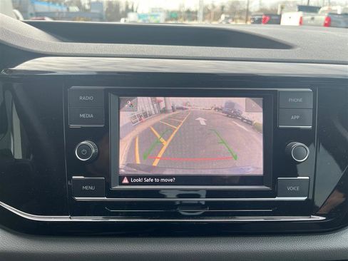 Used 2024 Volkswagen Taos S image 13