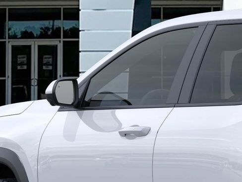 New 2026 Chevrolet Equinox LT w/ Convenience Package II FWD image 46