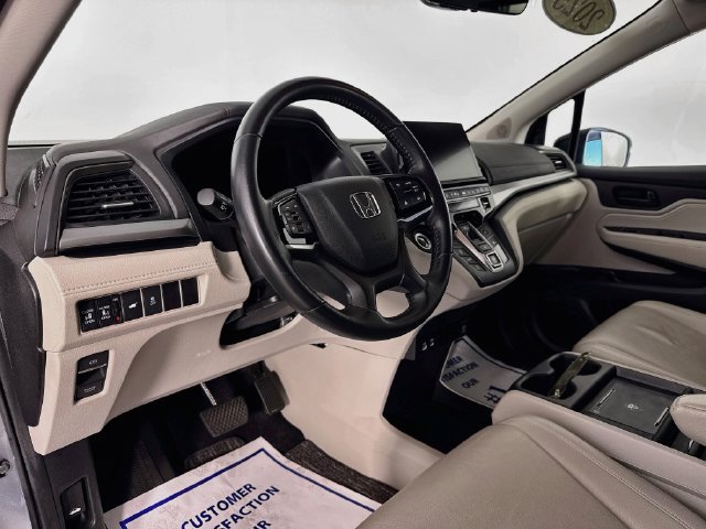 Used 2025 Honda Odyssey EX-L image 9