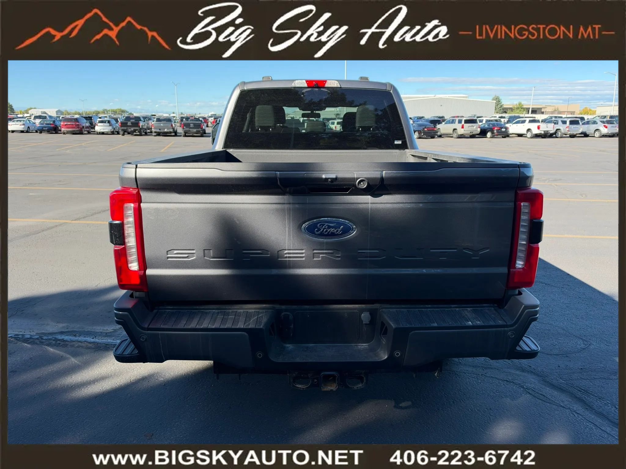 Used 2023 Ford F350 XLT w/ XLT Premium Package AWD/4WD image 8