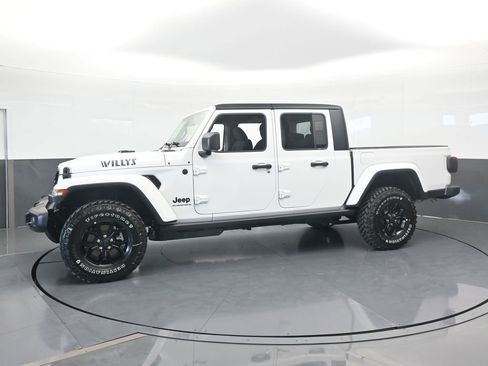 New 2026 Jeep Gladiator Willys image 2