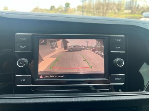 Used 2019 Volkswagen Jetta GLI image 15