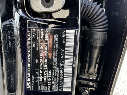 Used 2024 Mercedes-Benz GLC 300 4MATIC image 21