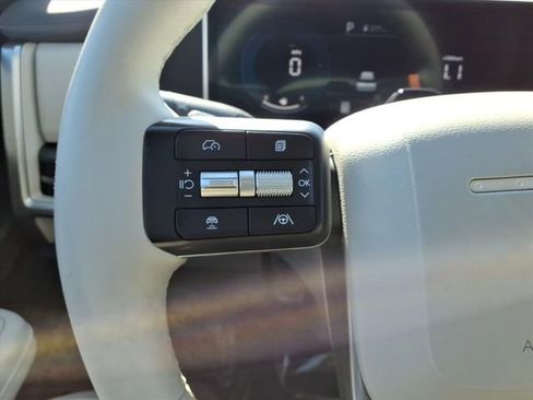 Used 2025 Hyundai Santa Fe SEL image 15