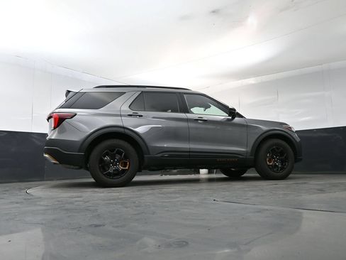 Used 2026 Ford Explorer Tremor w/ Tremor Convenience Package AWD/4WD image 24