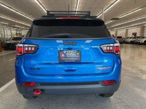 Used 2019 Jeep Compass Trailhawk w/ Cold Weather Group AWD/4WD image 5