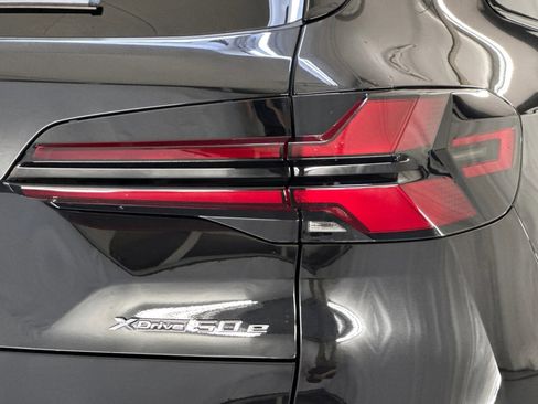 New 2026 BMW X5 xDrive50e w/ M Sport Package image 13