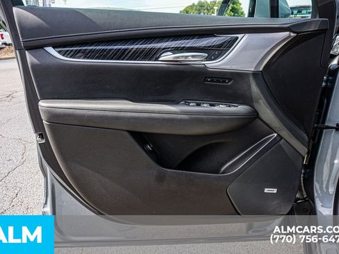 Used 2023 Cadillac XT6 Premium Luxury AWD/4WD image 58