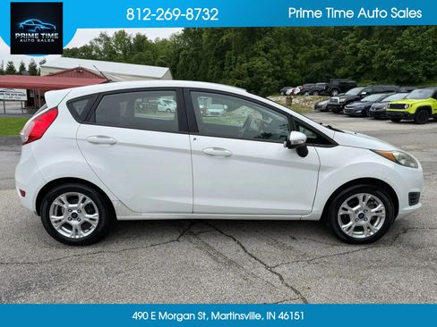Used 2015 Ford Fiesta SE FWD image 6