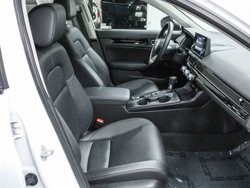 Used 2023 Honda Civic EX-L image 18