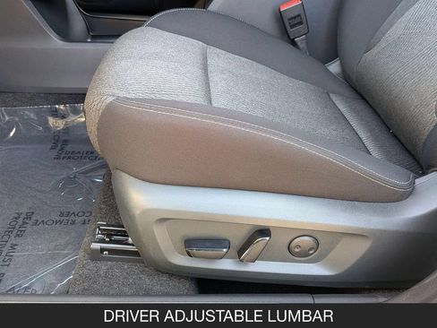 Certified 2026 Nissan Rogue SV FWD image 15