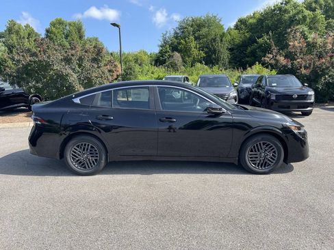 New 2026 Nissan Sentra SV w/ SV Convenience Package FWD image 2
