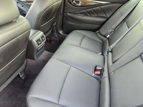 Used 2018 INFINITI Q50 Luxe image 29