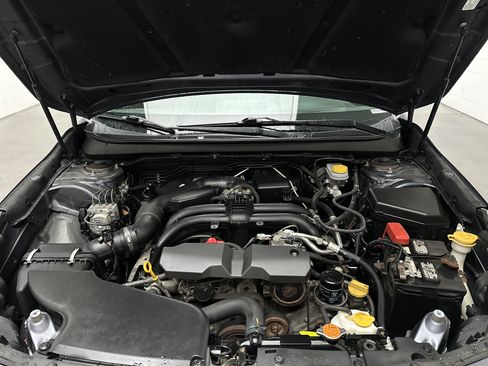 Used 2016 Subaru Legacy Limited AWD/4WD image 35