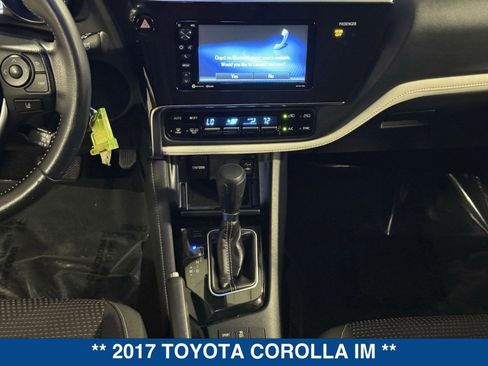 Used 2017 Toyota Corolla iM image 18