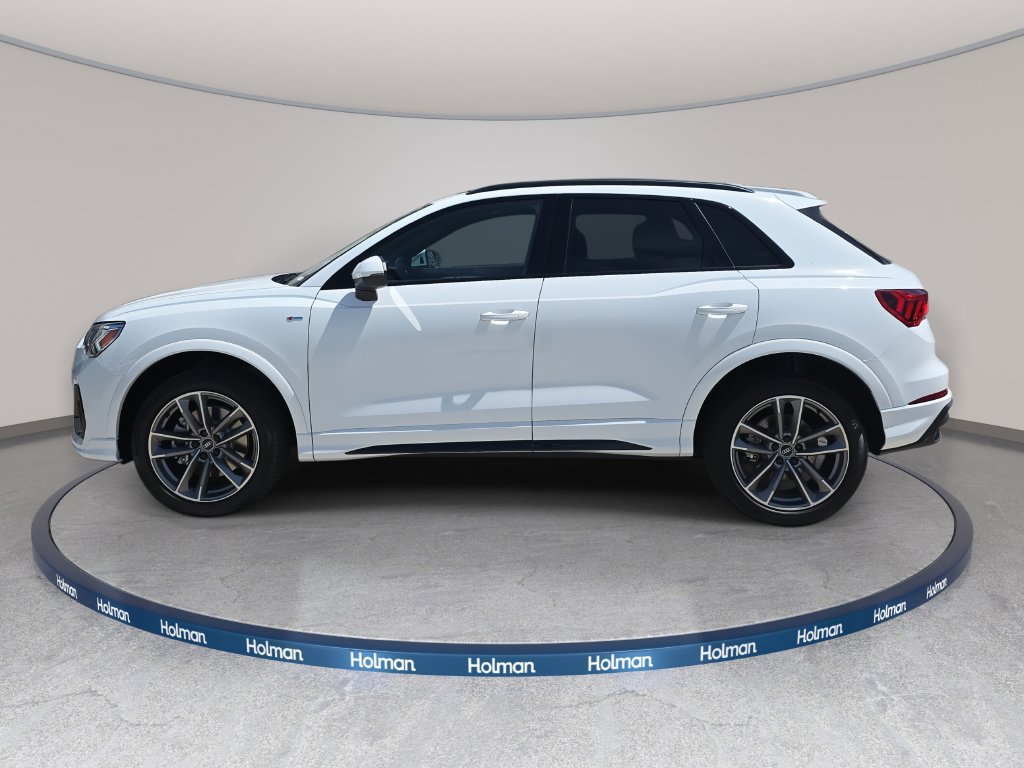 Certified 2025 Audi Q3 2.0T Premium w/ Convenience Package AWD/4WD image 6