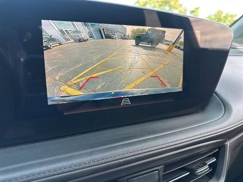 Used 2024 Buick Encore GX Sport Touring image 46