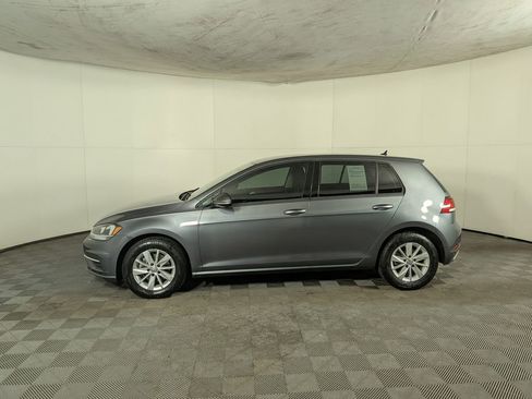 Used 2019 Volkswagen Golf S image 3