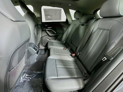 New 2025 Audi Q5 Premium Plus image 9