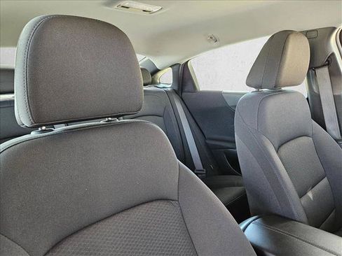 Used 2024 Chevrolet Malibu LT FWD image 18