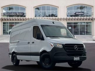 Used 2023 Mercedes-Benz Sprinter 2500 video 1