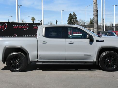 Used 2024 GMC Sierra 1500 Elevation w/ LPO, Elevation Black Package image 9