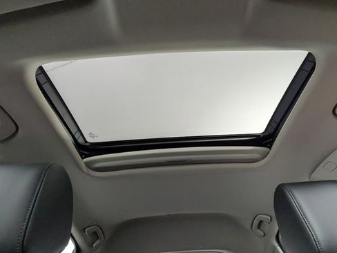 Used 2024 Honda Civic EX-L image 7