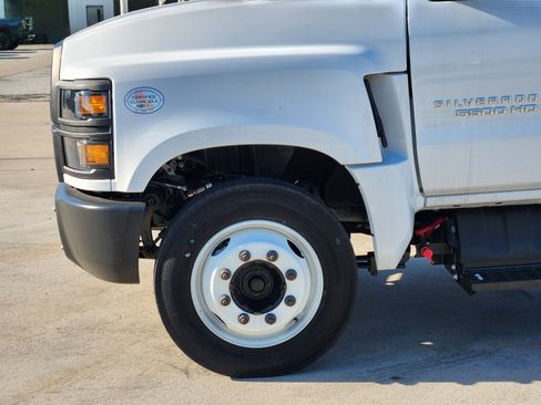 New 2024 Ford F150 image 5