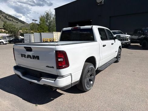 New 2026 RAM 1500 Express AWD/4WD image 12