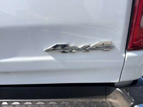 Used 2020 RAM 1500 Limited AWD/4WD image 21