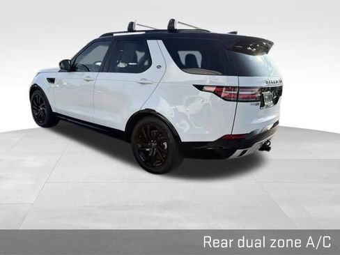 Used 2020 Land Rover Discovery Landmark AWD/4WD image 10