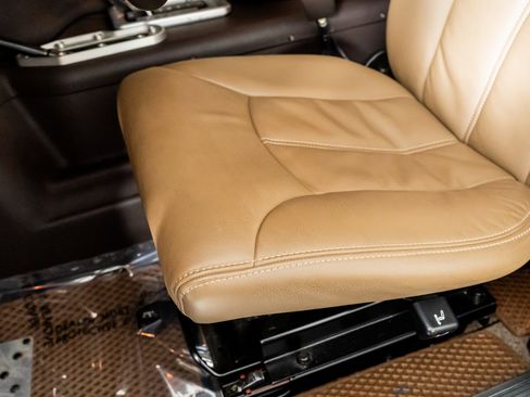 Used 2003 HUMMER H1 4-Door Wagon image 29