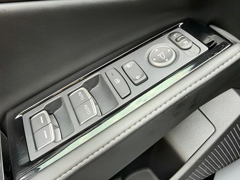 Used 2024 Honda Accord Touring image 25