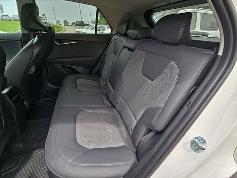 Used 2024 Kia Niro EX FWD image 15