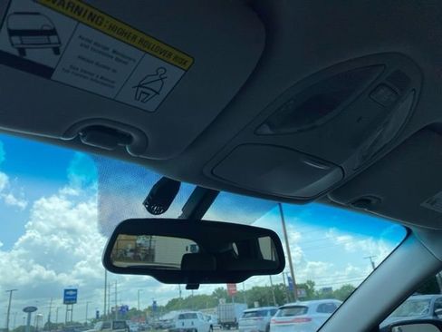 Used 2018 Hyundai Santa Fe Sport w/ 2.4L Value Package 02 image 30