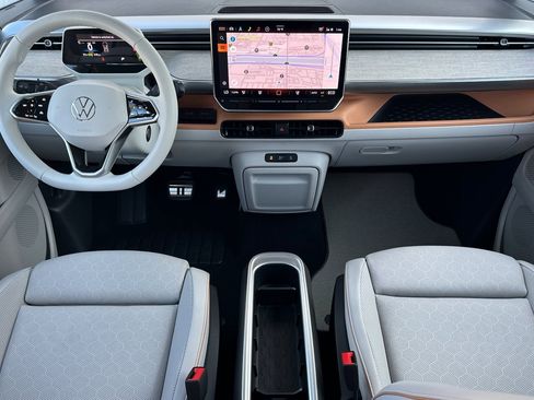 New 2025 Volkswagen ID. Buzz 1st Edition image 11