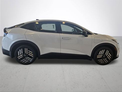 New 2026 Nissan Leaf SV+ w/ Illuminated Package FWD image 6
