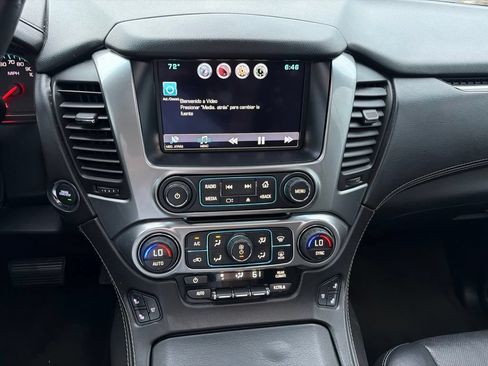 Used 2015 Chevrolet Suburban LTZ RWD image 2