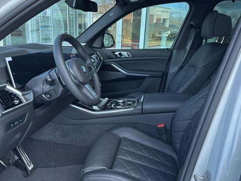 New 2026 BMW X5 sDrive40i image 8